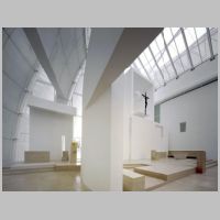 Richard Meier, Chiesa del Giubileo in Rome, photo by Scott Frances, Esto on www.newyork-architects.com,3.jpg